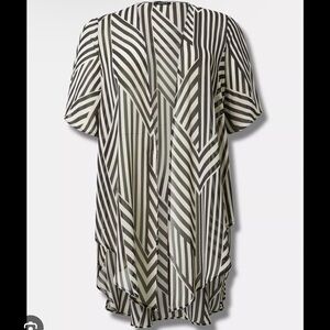 Torrid Chiffon Kimono